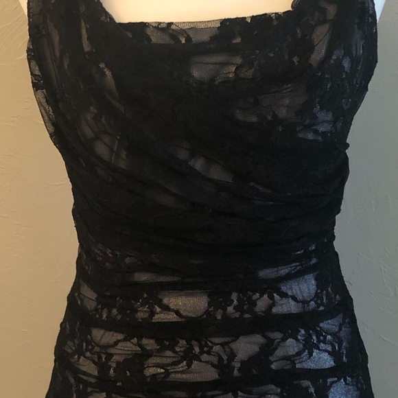 Express Lace Ruched Dress - Picture 2 of 2